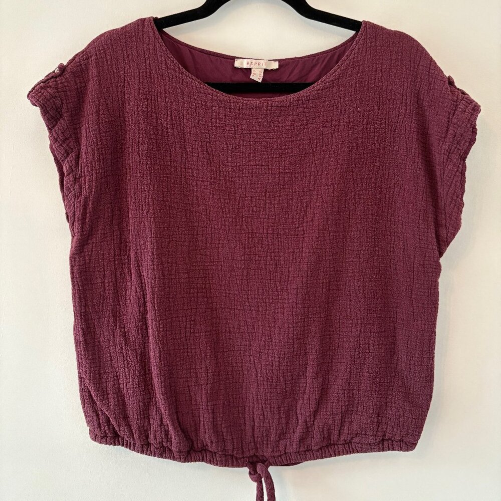 Esprit Textured Maroon Short Sleeve Top - Medium